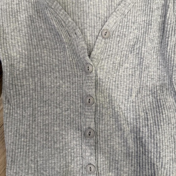 Gray Ribbed Button-Up Cardigan - Picture 2 of 3